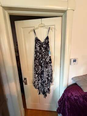 Island Beach Black and White Floral Print Spaghetti Strap Asymmetrical Hem Dress